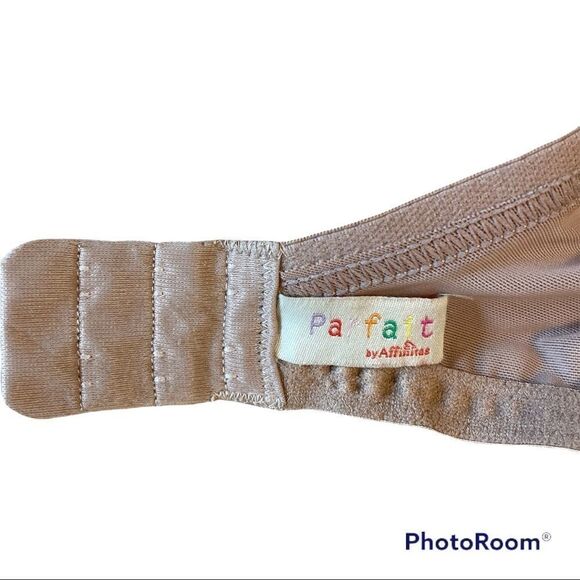 Parfait Affinitas Push up Bra. - Picture 4 of 5